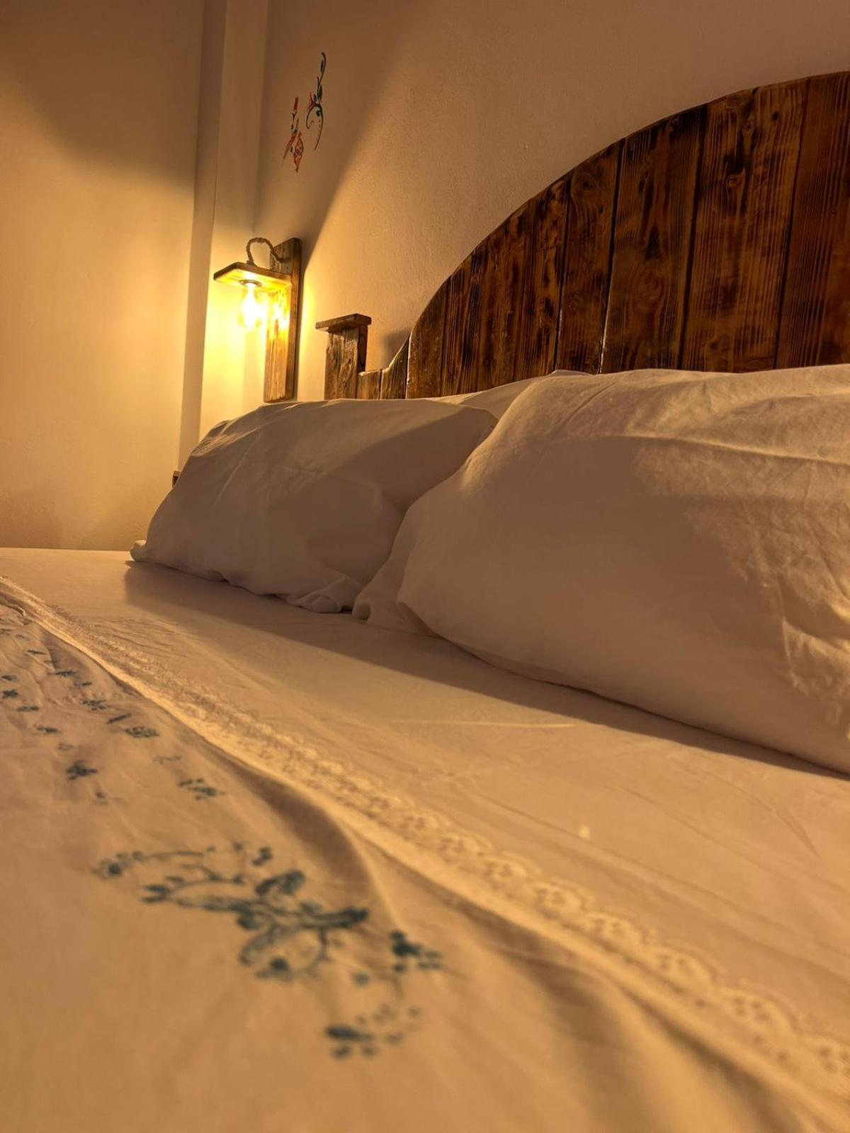 Clockwise Guestrooms Gjirokastër Exterior foto